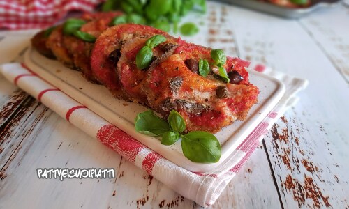 Gepaneerde aubergine-pizzaatjes