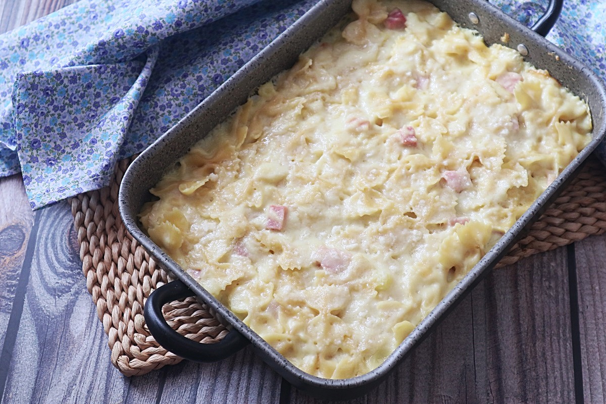 Farfalle met romige ovenschotel van aardappelen