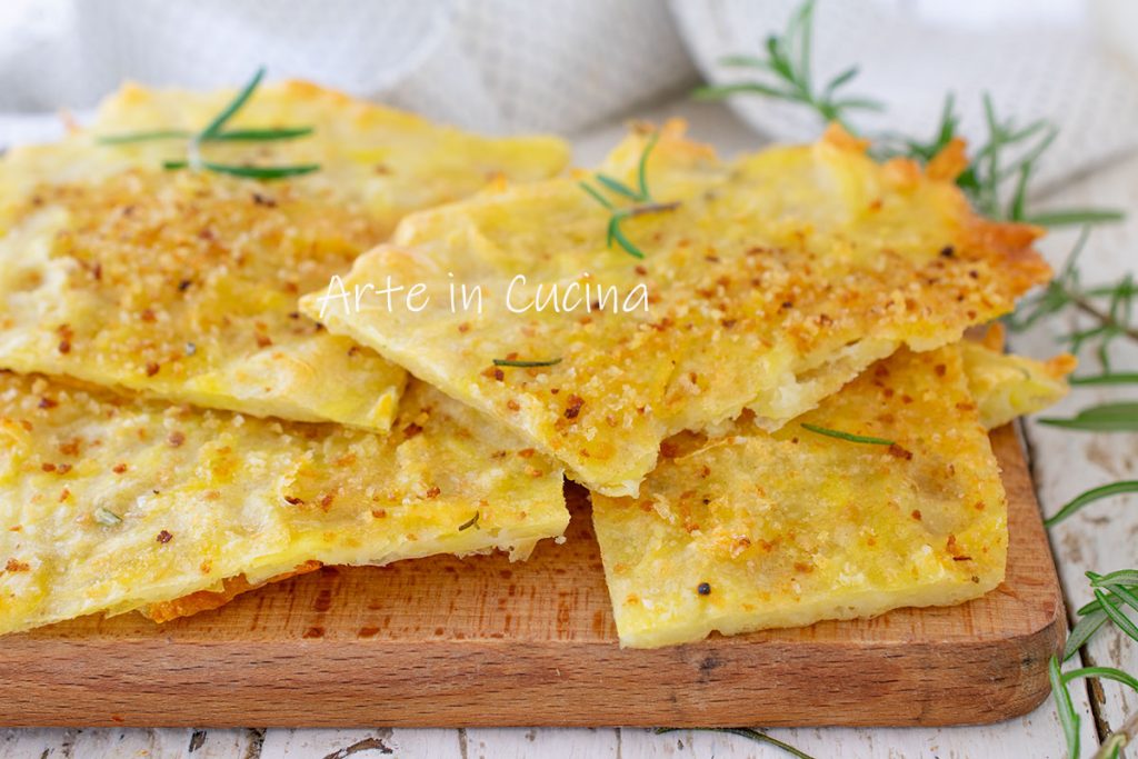 Gebakken gratineerde aardappelen