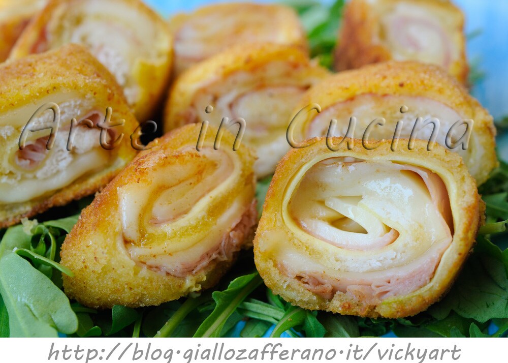 Gefrituurde witbroodrolletjes met courgette snacks