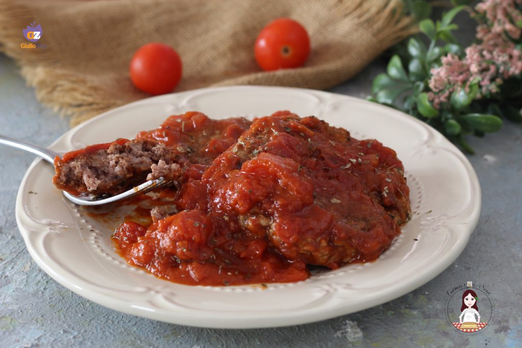 Hamburger alla pizzaiola