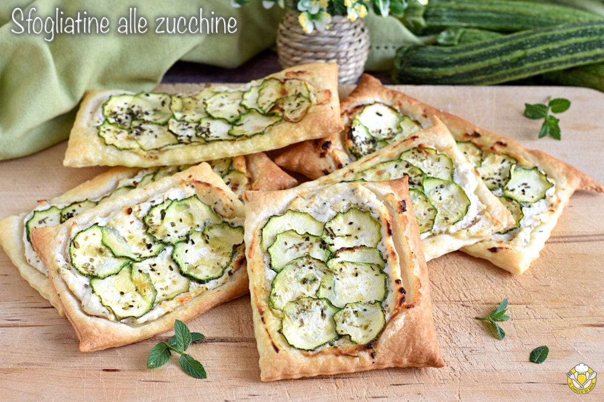 Hartige bladerdeegtaartjes met courgette