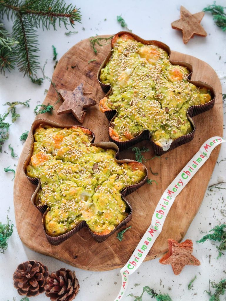 hartige boompjes met worst en broccoli