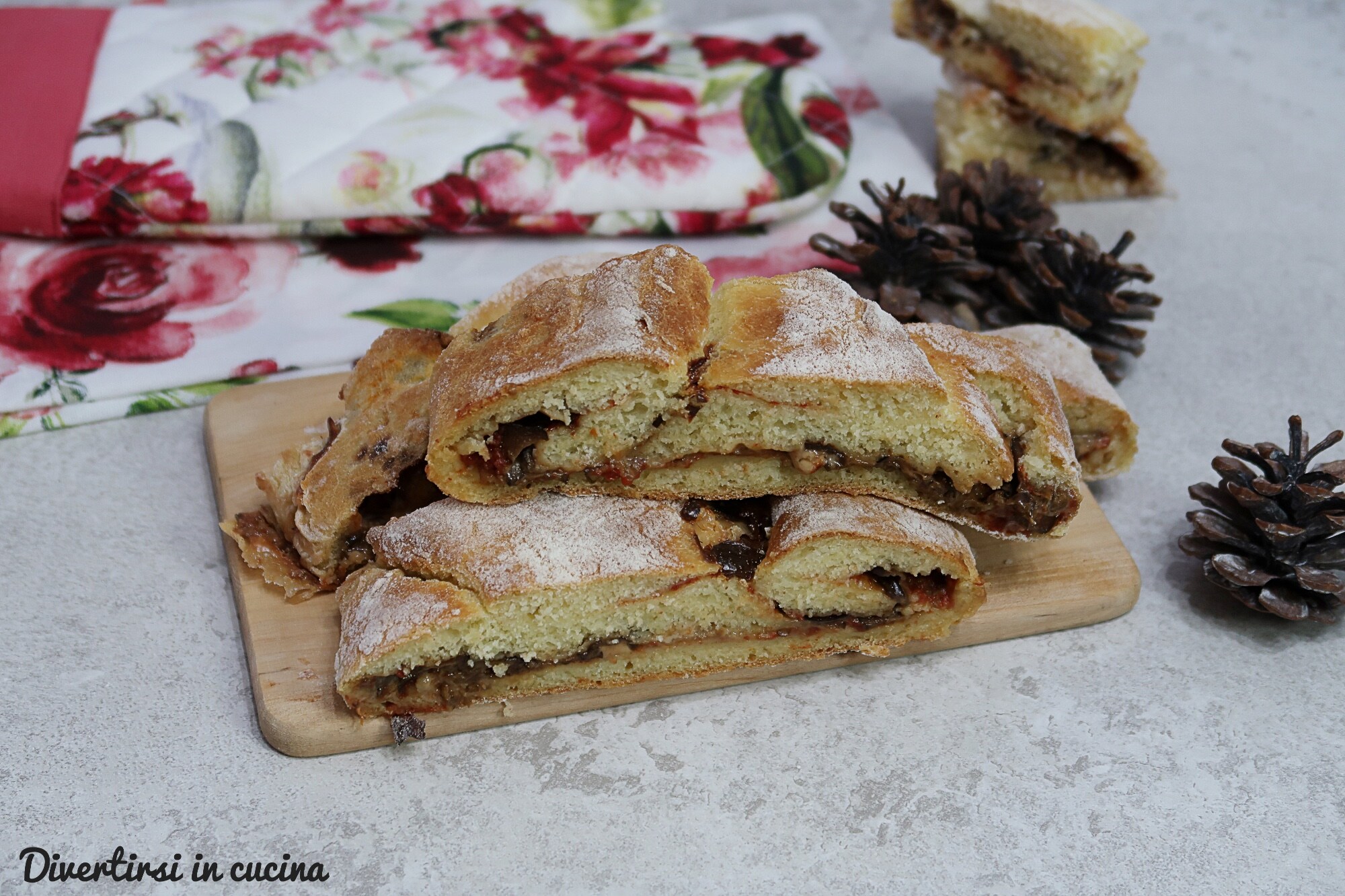 Hartige rol met aubergine