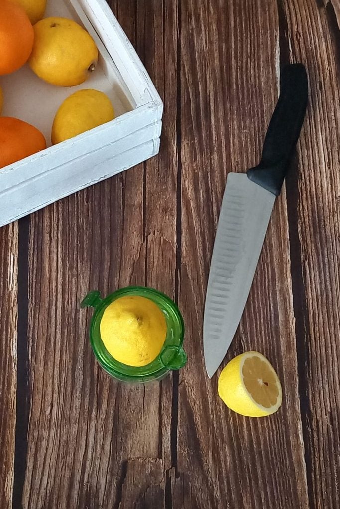 het sap van een halve citroen