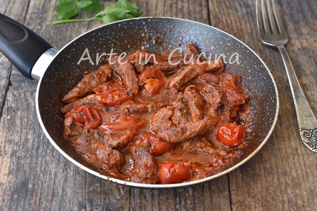 Kalfsvleesreepjes alla pizzaiola