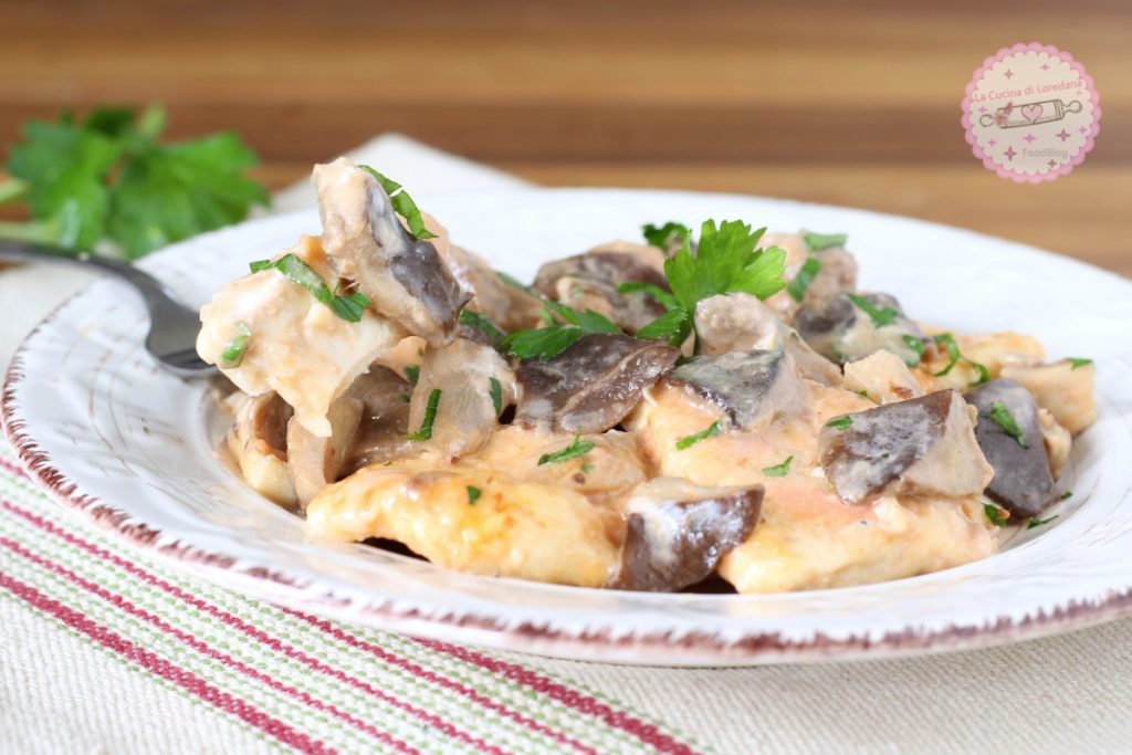 kip met champignons