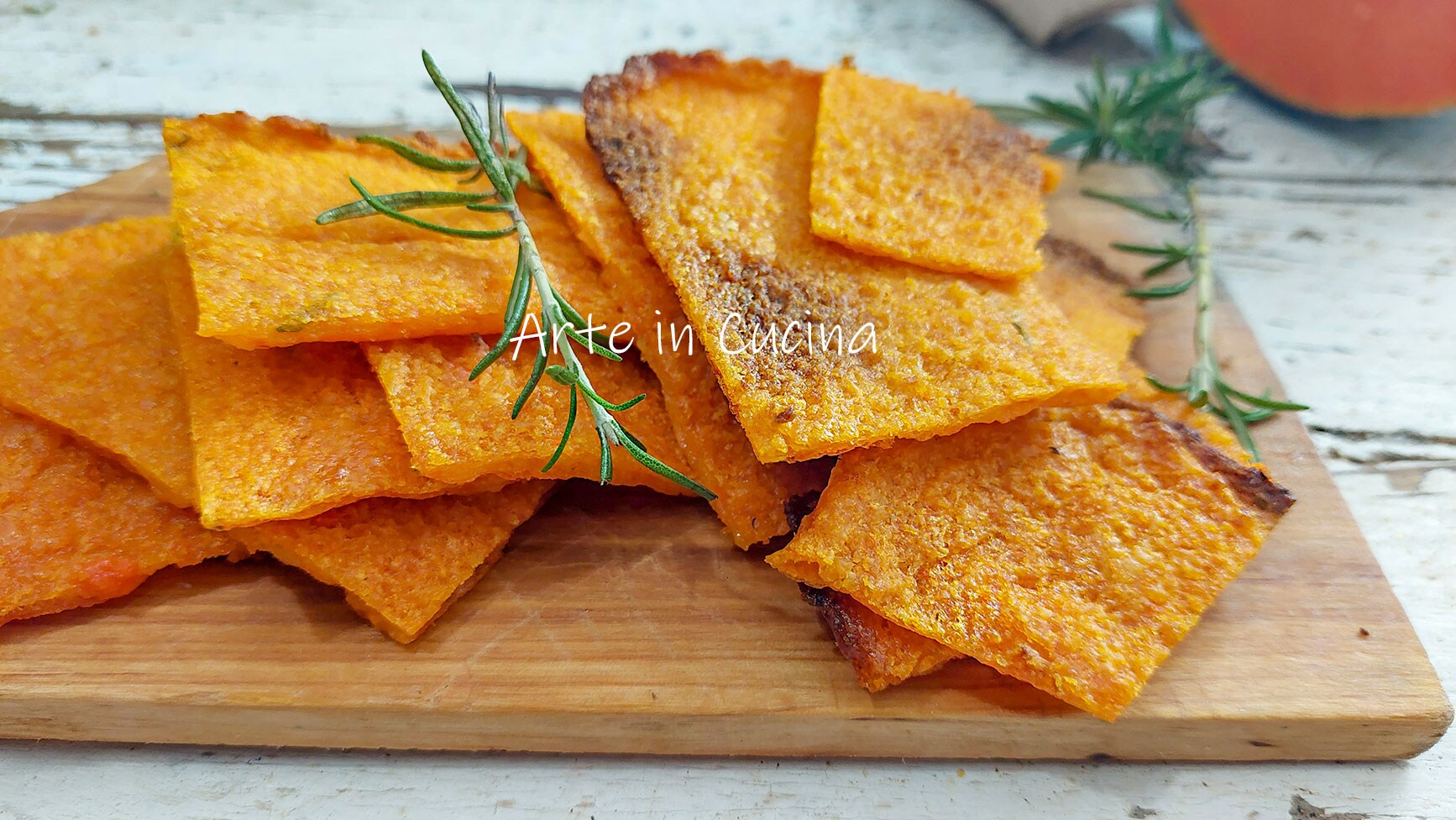 KNAPPERIGE POMPOEN FOCACCIA met rozemarijn