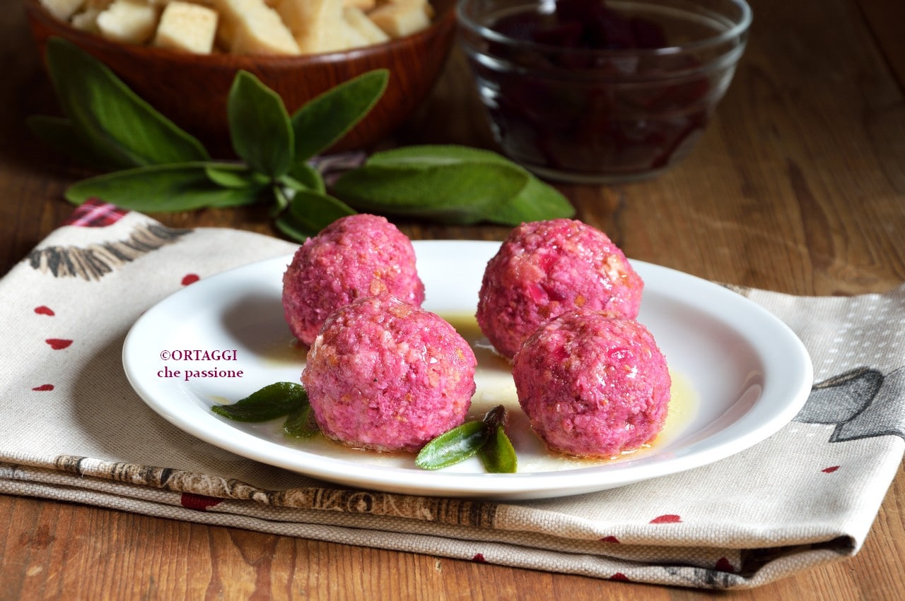 Canederli met rode biet – recept uit Zuid-Tirol