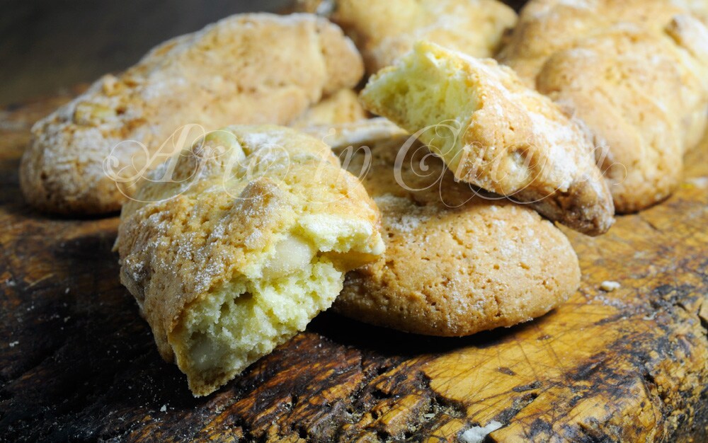 Koninklijke koekjes met amandelen, snelle recept