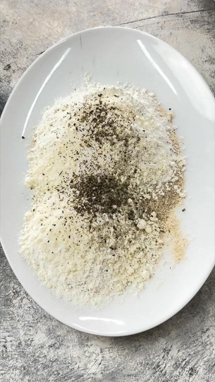 koteletten met vlees op pizzaiola-wijze