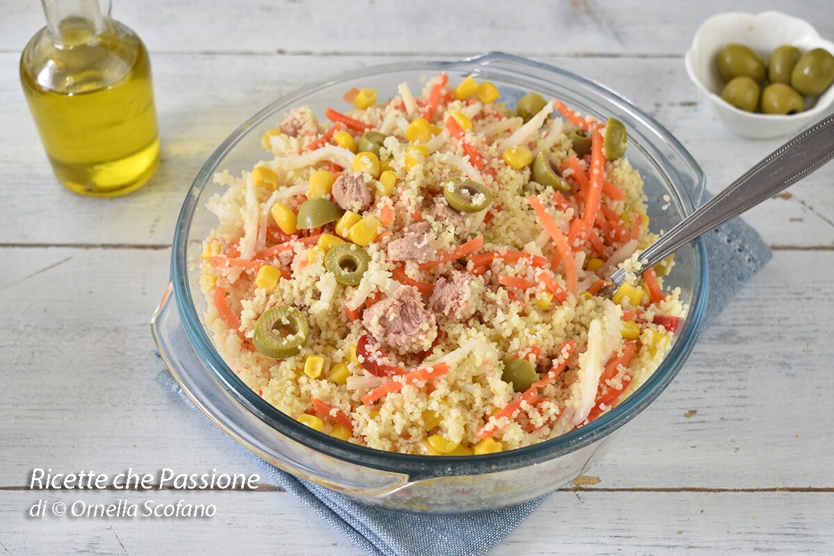 Koude couscous met tonijn en groentjes