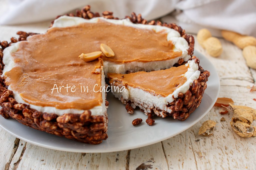 KOUDE TAART met gepofte rijst, yoghurt en pindakaas