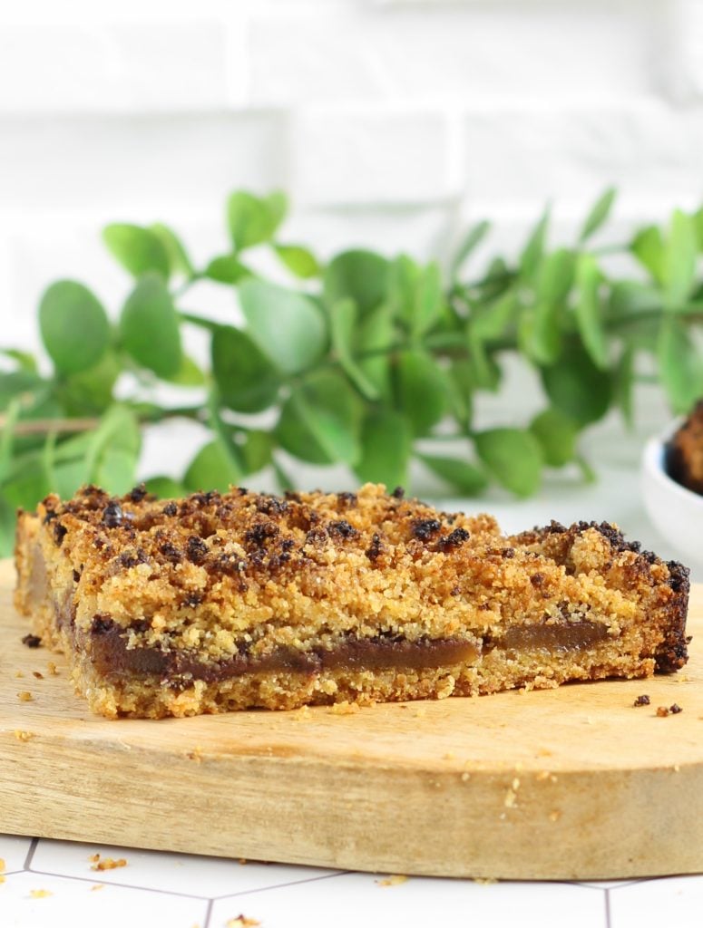 Kruimeltaart met peren en chocolade