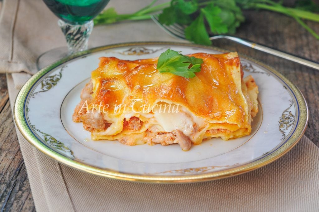 Snelle lasagne met worst en provola vickyart kunst in de keuken