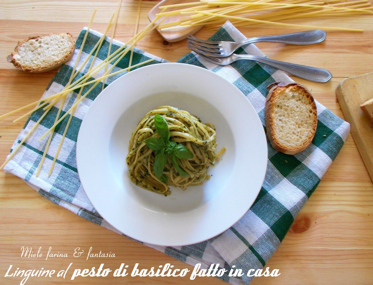 Linguine met zelfgemaakte basilicumpesto