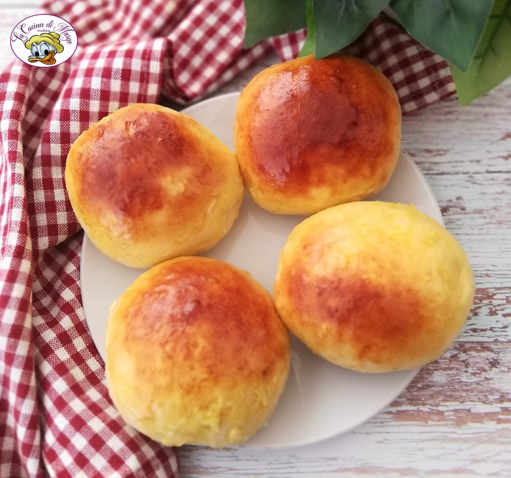 BURGER BUNS