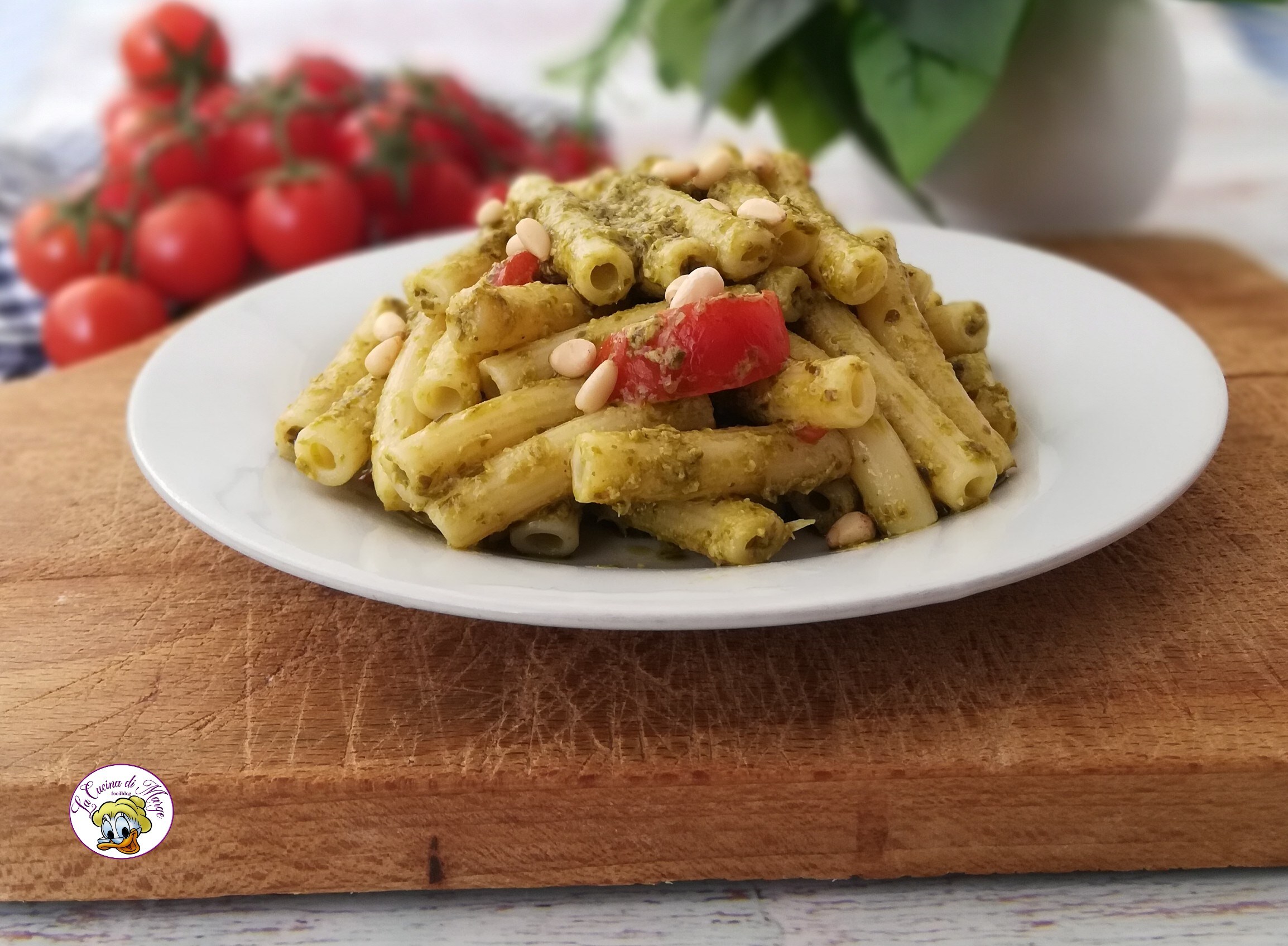 Pasta pesto en cherrytomaten