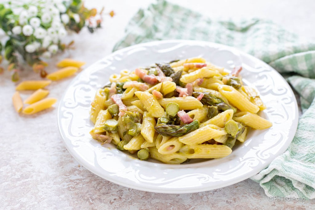 pasta met asperges en spek