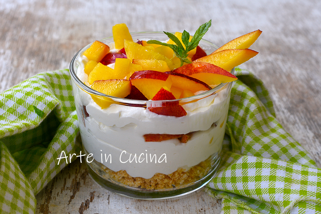 Zomerse perziklepel dessert