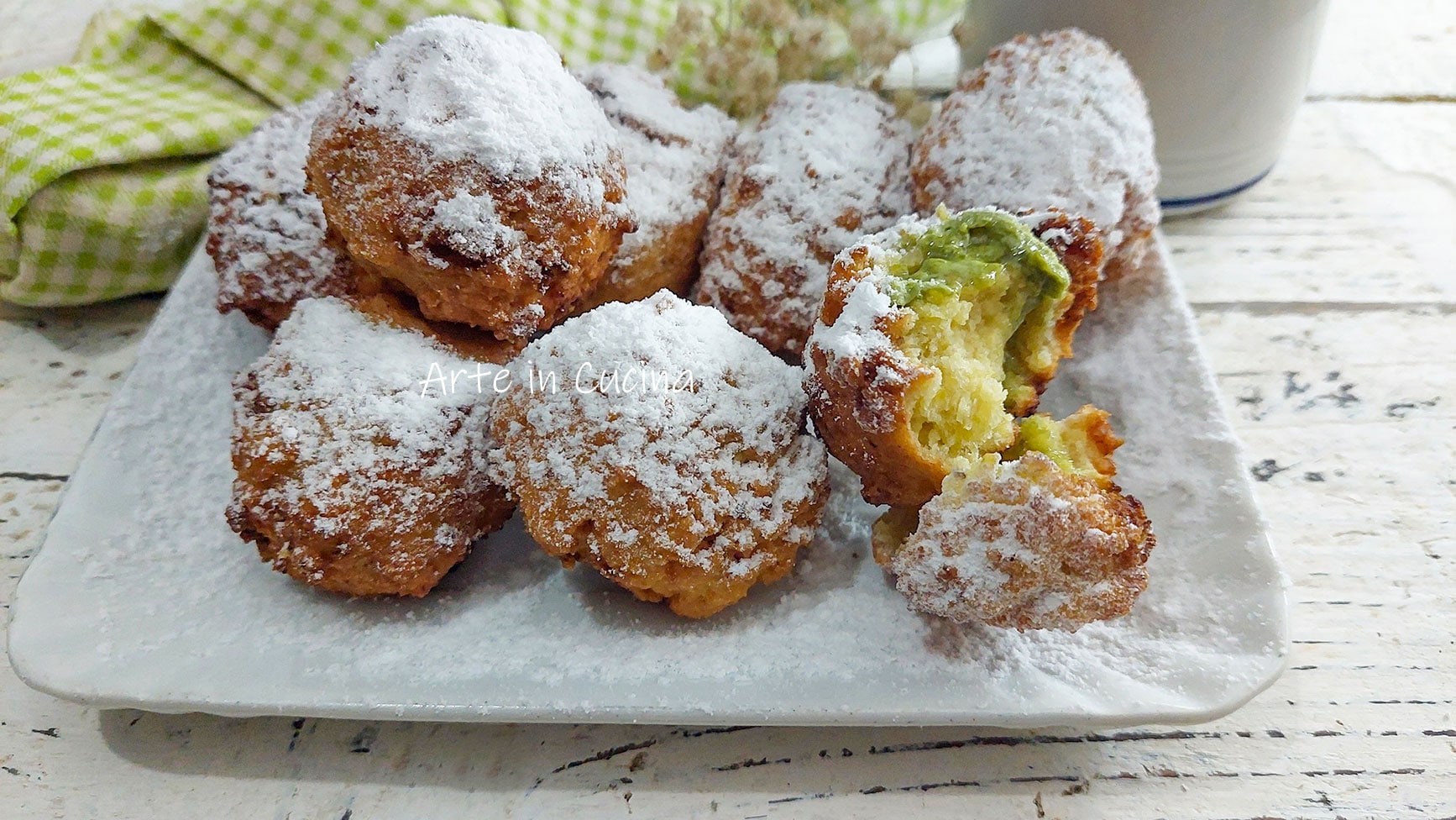 PISTACHEBEIGNETS