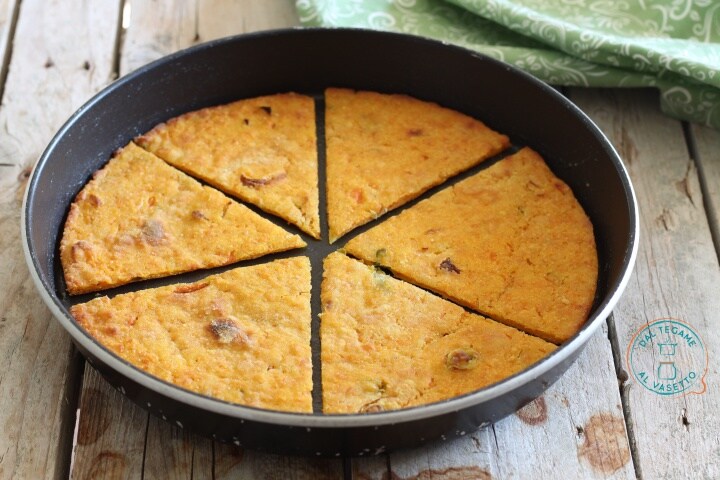 Pompoenplatbrood in de magnetron