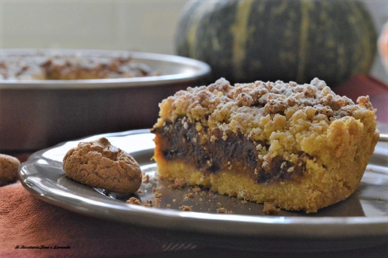 Pompoentaart met amaretti