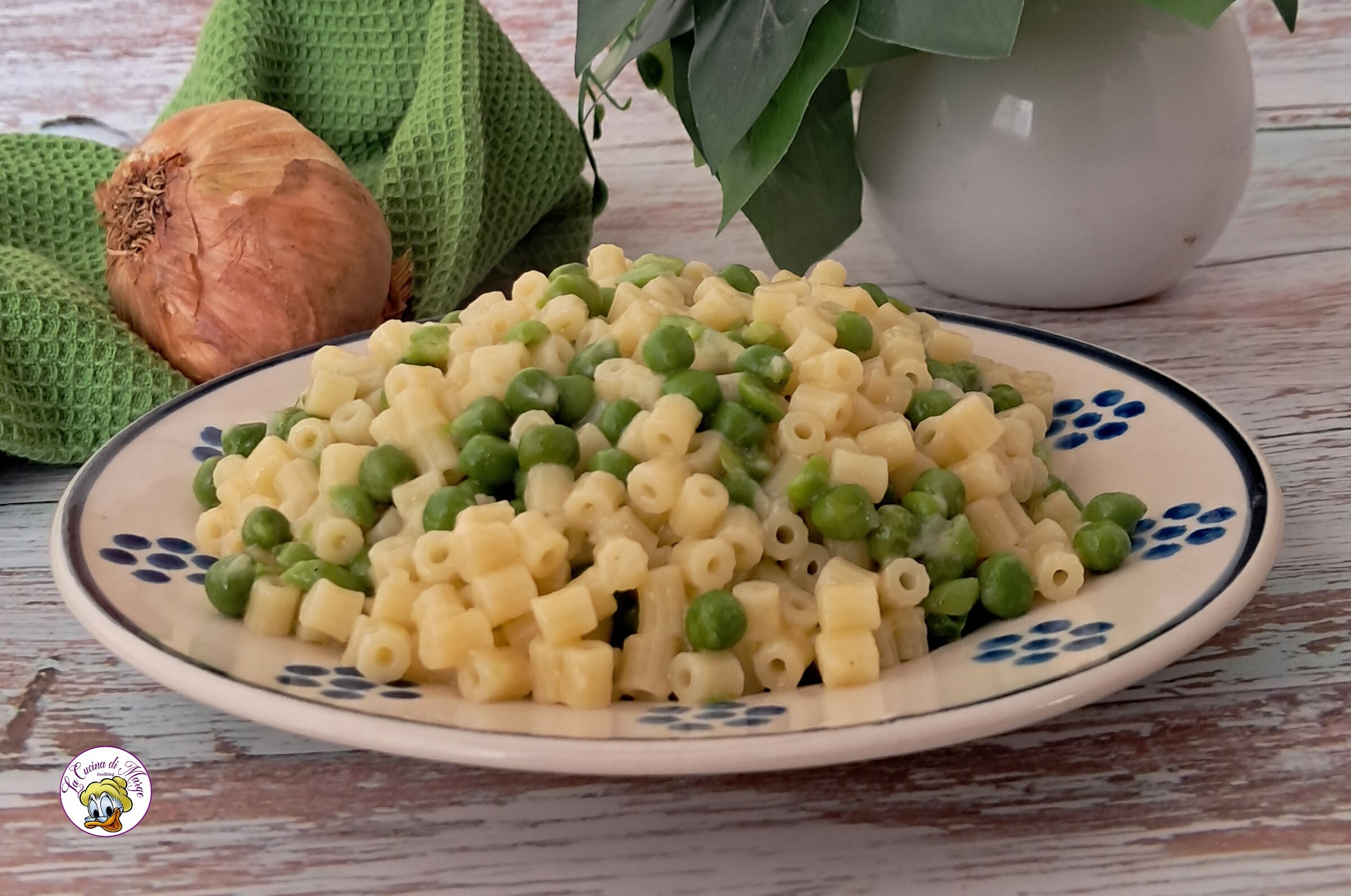 Risotto pasta en erwten