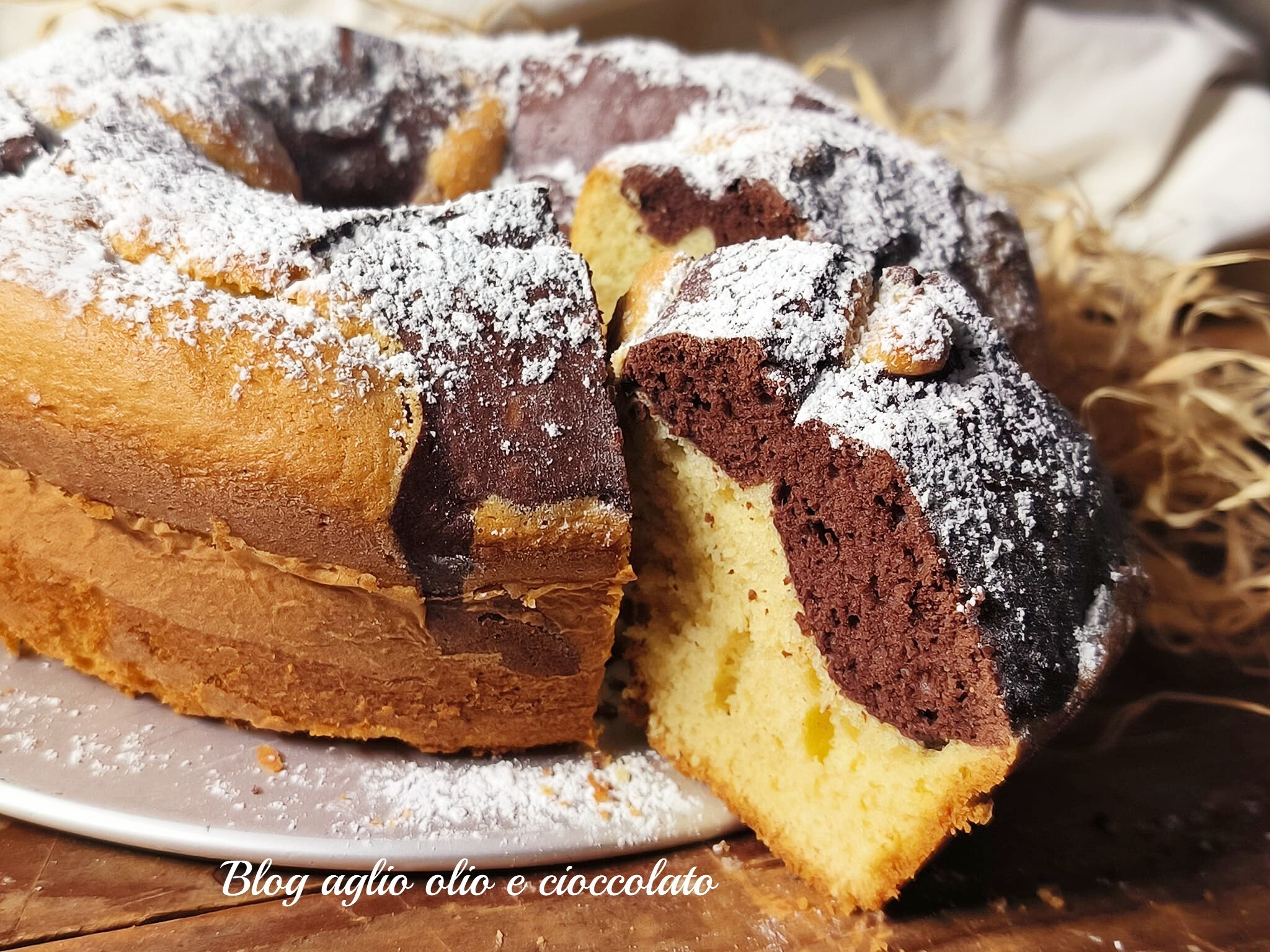 ROOMBOTER CAKE MET CHOCOLADE IN DE HETE LUCHTFRITEUSE