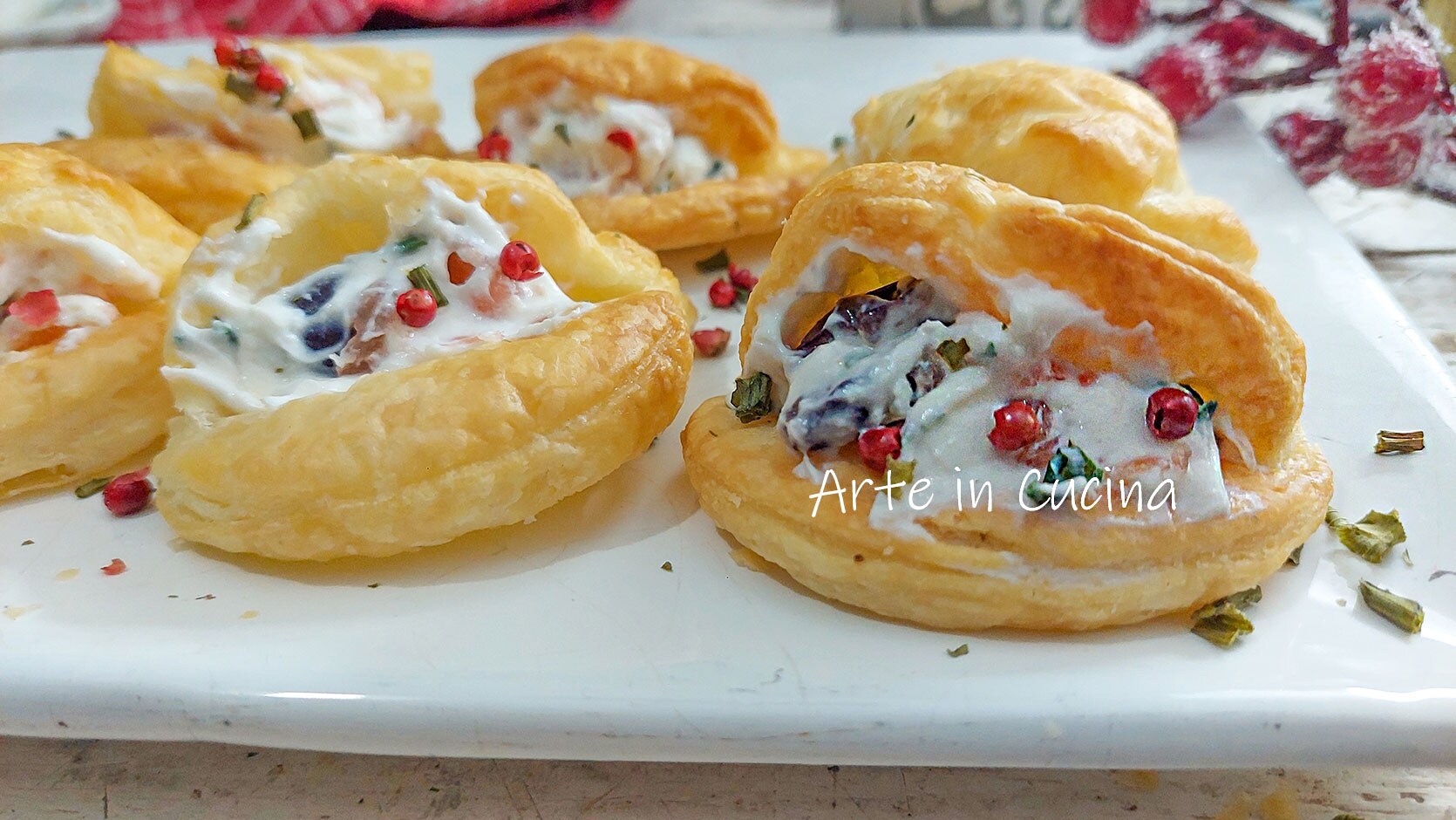 ZALMSCHELPMEN en ricotta met bladerdeeg