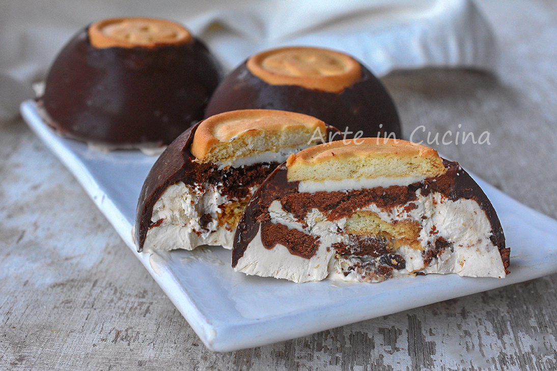 Semifreddo met ringo koffie en chocolade, individueel dessert