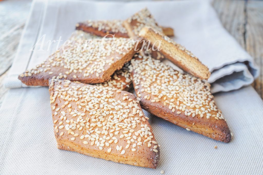 Siciliaanse mustazzoli met gekookte wijn traditionele snoepjes