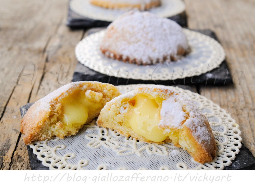 SICILIAANSE ZOETIGE GENUEZEN met banketbakkersroom Ericine koekjes