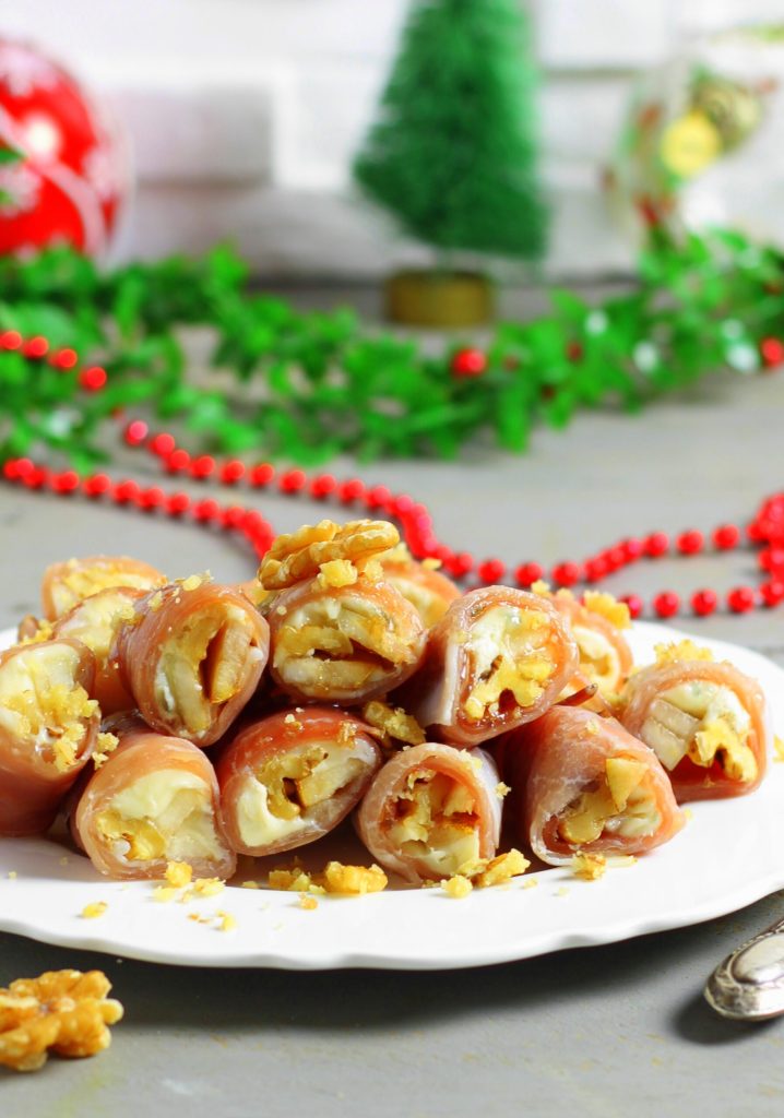 Spekrolletjes met gorgonzola en peer