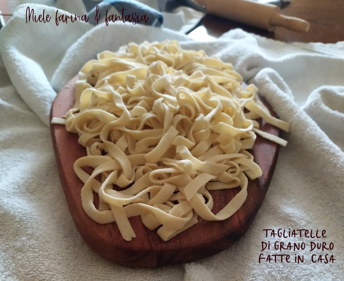 Tagliatelle van harde tarwe zonder eieren