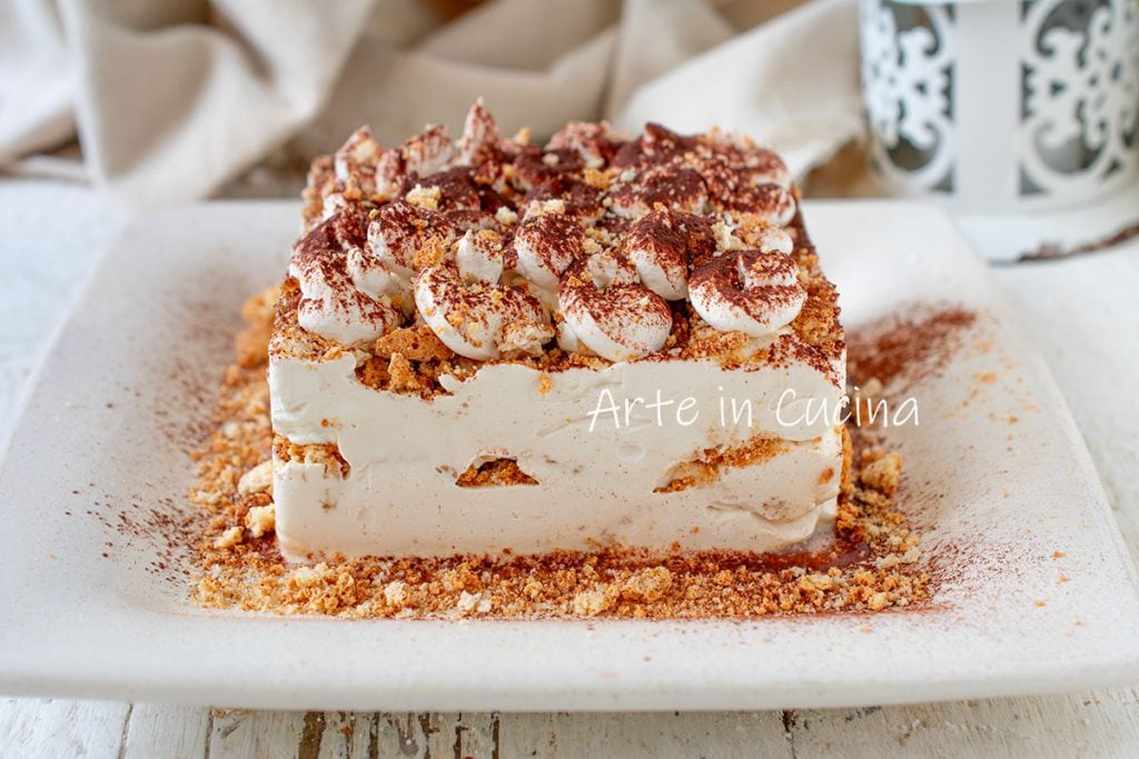 Tiramisù met amaretti en room