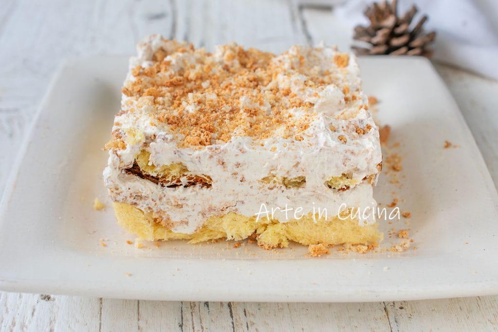 Tiramisù van pandoro en amaretti