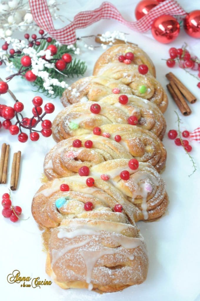 Mokcake met zachte kern van witte chocolade