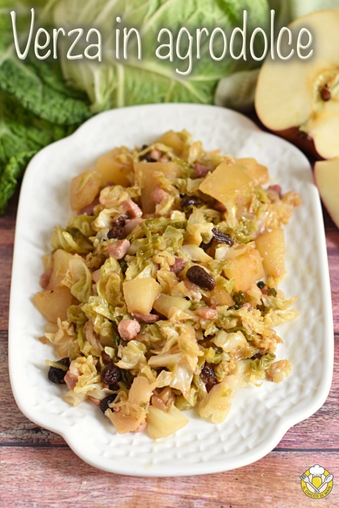 v_ zoetzure savooikool met appels en spek en rozijnen recept koud winterse bijgerecht lekker il chicco di mais