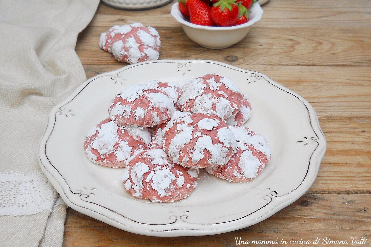 Zachte aardbeikoekjes