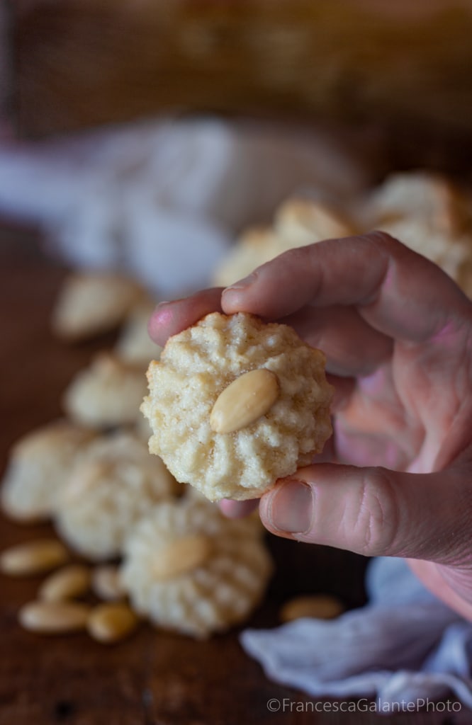 Zachte amandelkoekjes uit Apulië