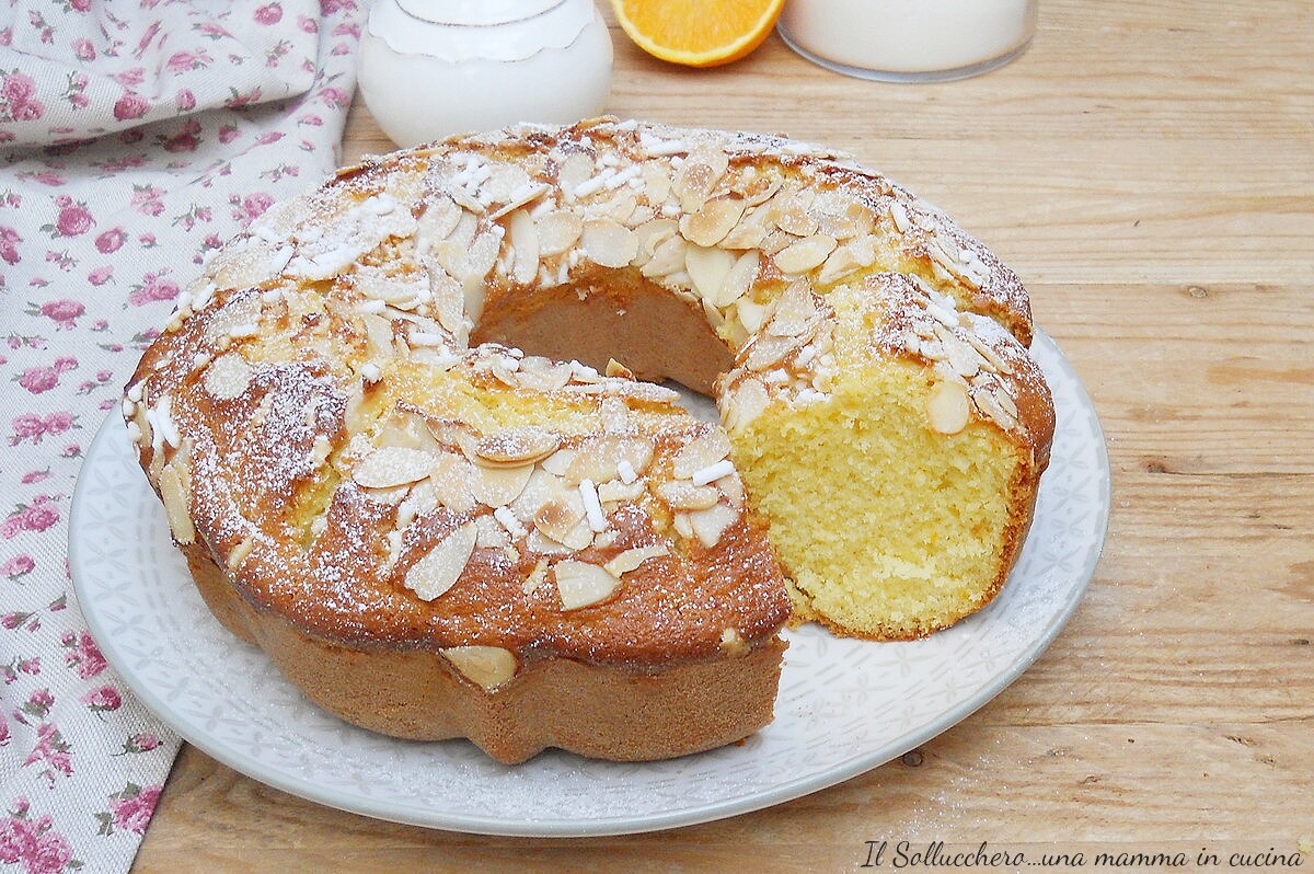Zachte sinaasappelcake