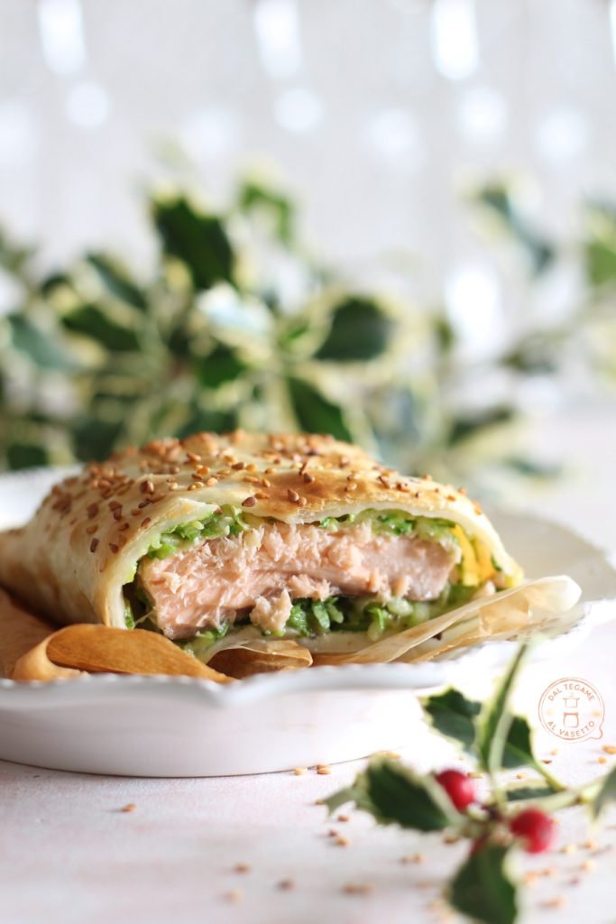 bladerdeeg gevuld met courgette en zalm in airfryer