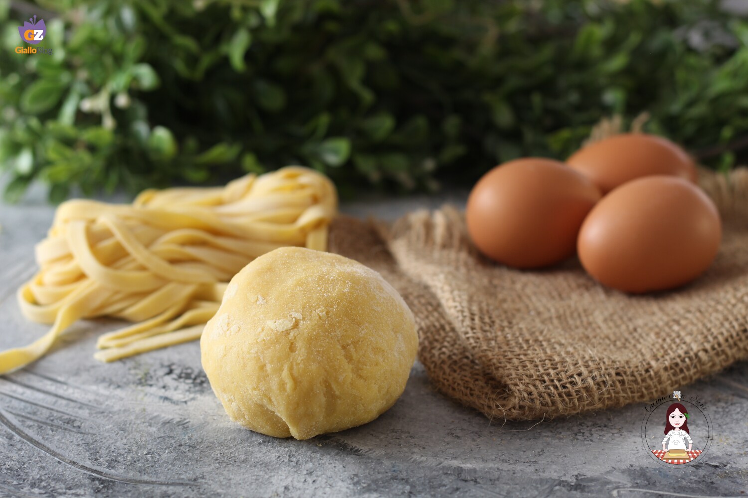 Zelfgemaakte griesmeelpasta