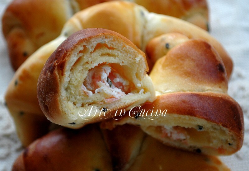 recept voorgerecht zoute croissants met zalm