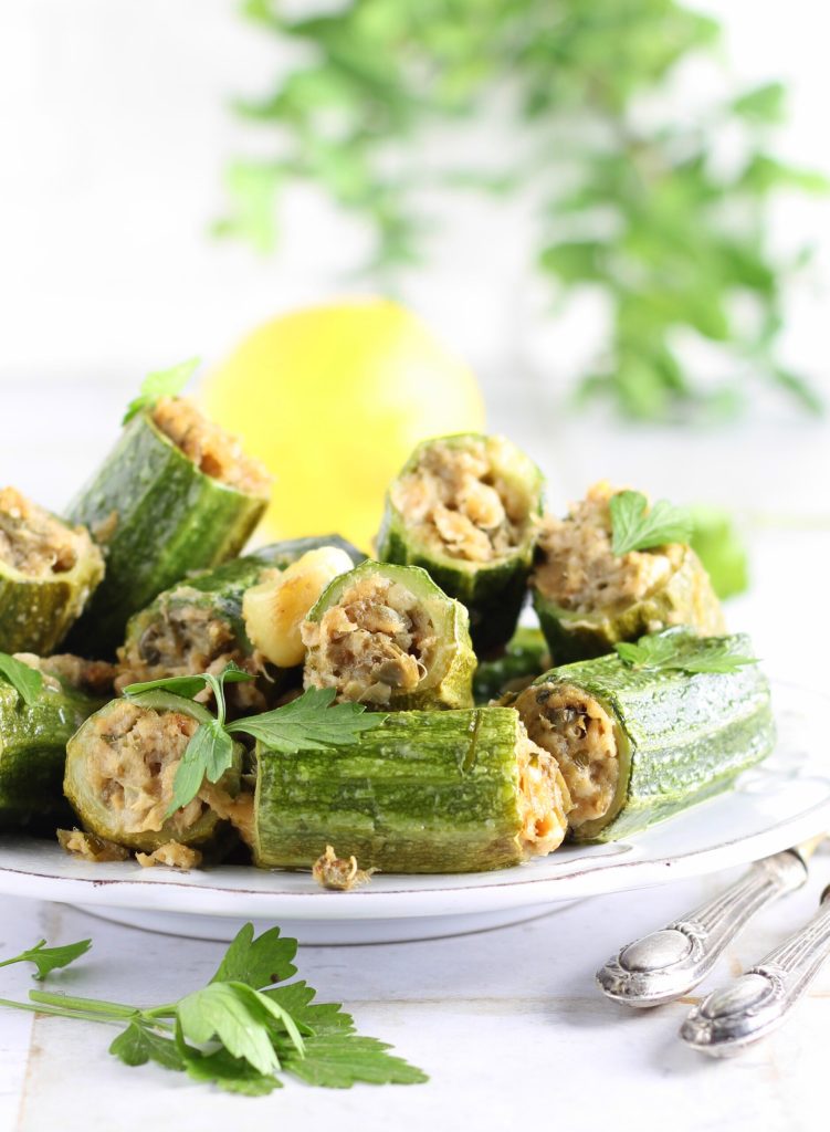 Gevulde courgettes met tonijn in snelkookpan