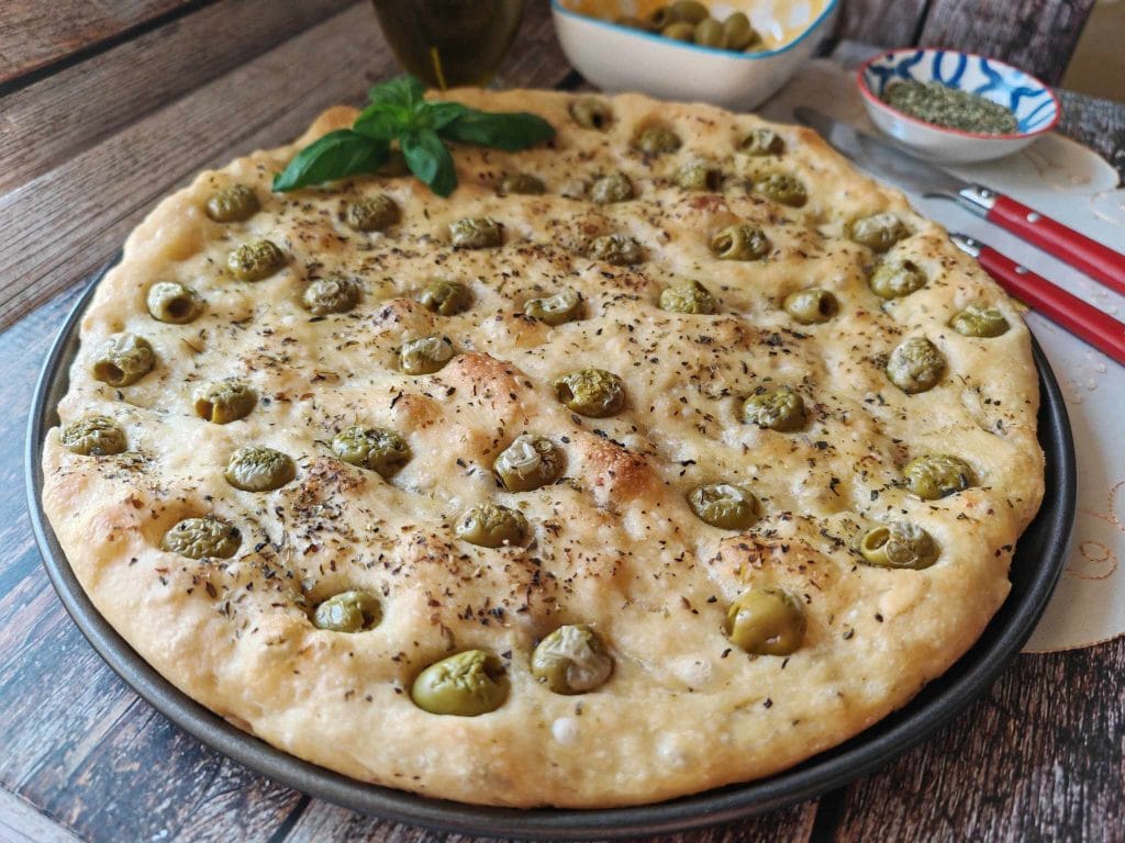 Focaccia met olijven