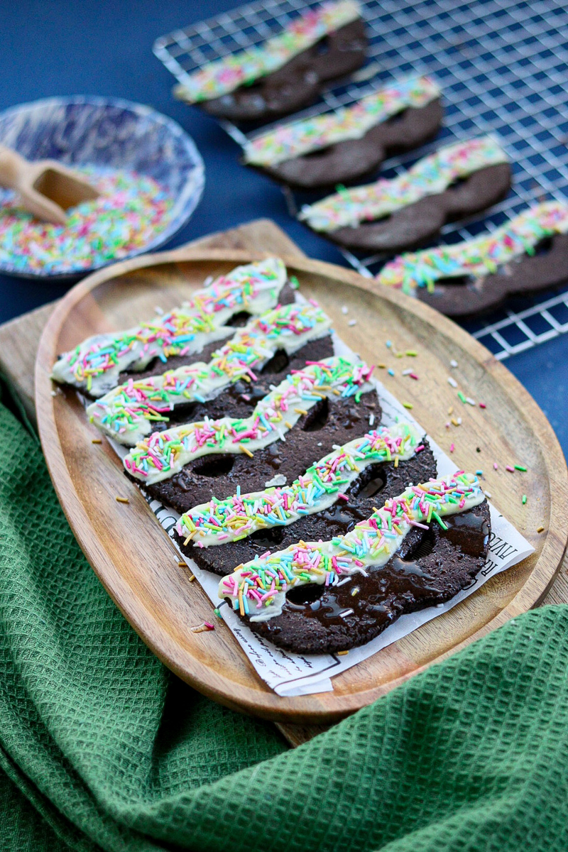 CACAO KORTJES MASKERS VOOR CARNAVAL