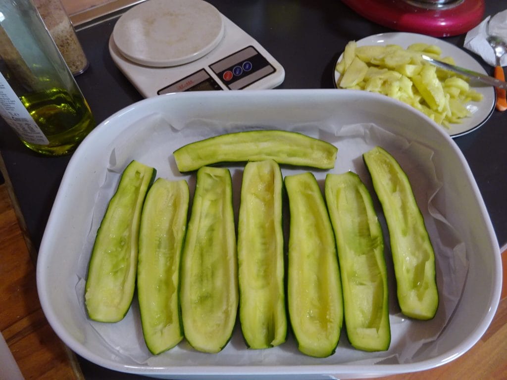 Gevulde courgettes met pesto en ricotta