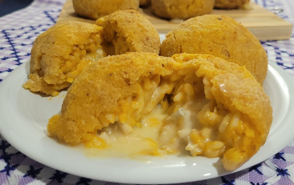 Pompoen en gorgonzola arancine in heteluchtfriteuse